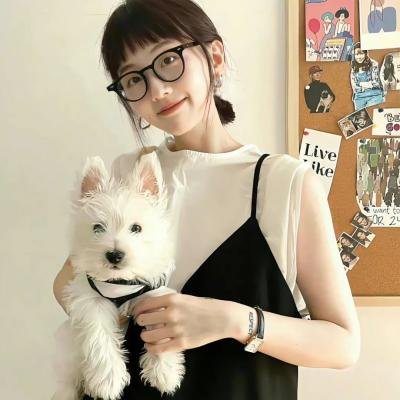 小姑娘艾萝依